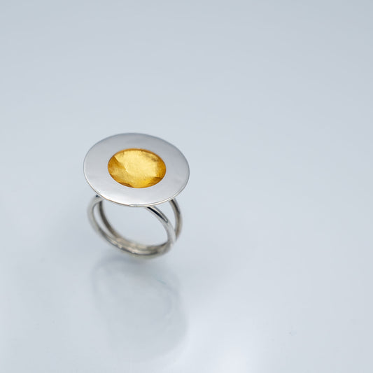 Concentric in Gold